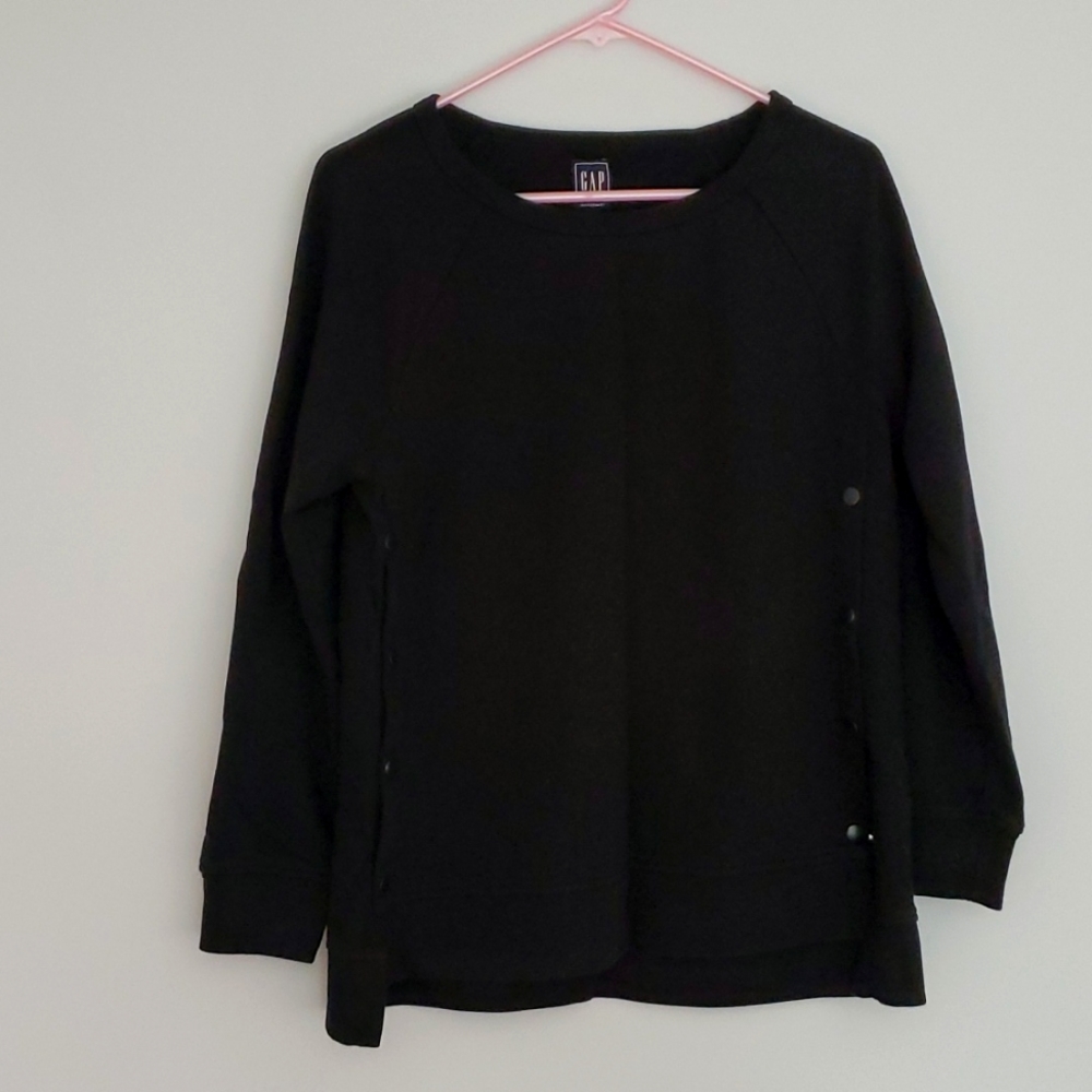 Gap Maternity Nursing Sweatshirt in Black Size S